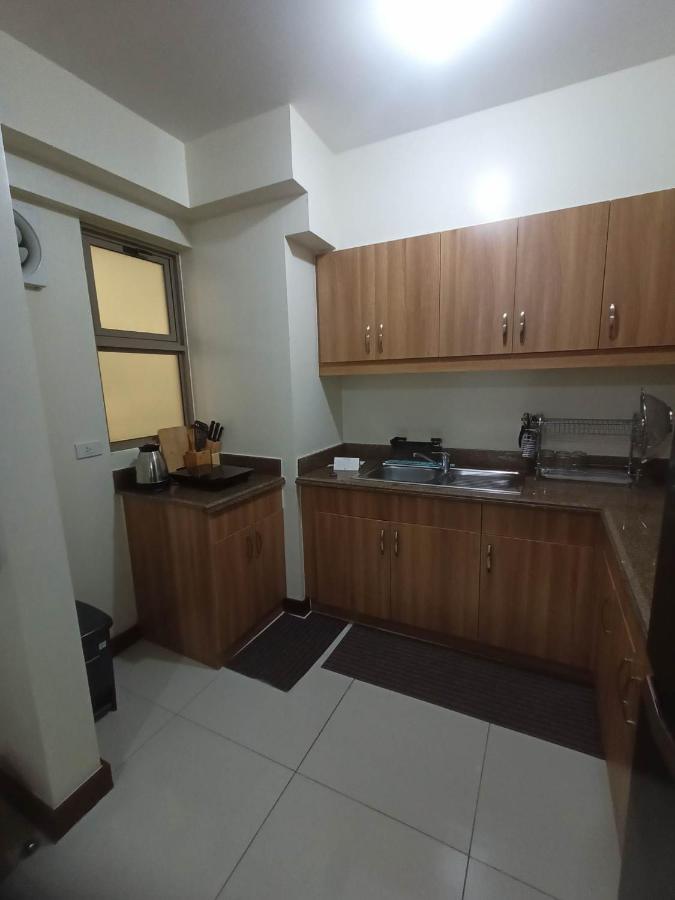 Acacia Estates Taguig Lejlighedshotel Manila Eksteriør billede